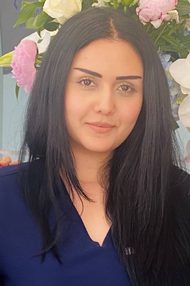 Parisa